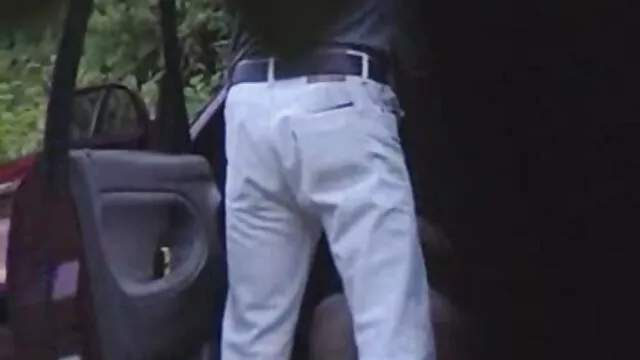 Nóng khiêu dâm, không giấy đăng ký  Chèn vòi nước trong tròn đít những sec cho choi nguoi mảnh mai cô gái với kính