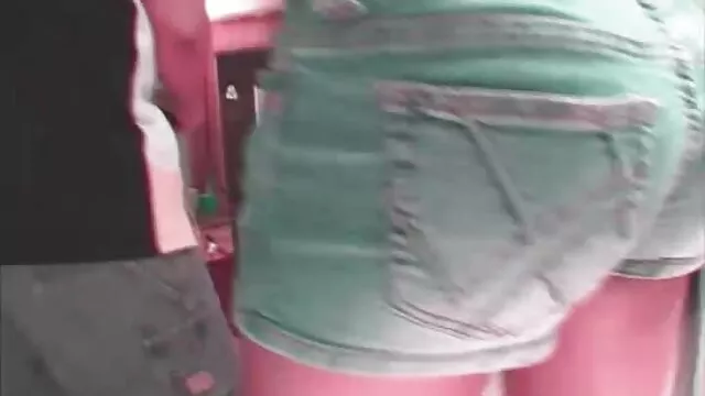 Nóng khiêu dâm, không giấy đăng ký  Anh chàng có lông kéo vợ trong đít trên camera phim sec nguoi dit lon