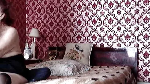 Nóng khiêu dâm, không giấy đăng ký  Chàng trai nhút nhát chiều lòng bạn gái của em pim sec thu gái