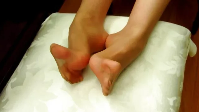 Nóng khiêu dâm, không giấy đăng ký  Cô sinh viên kích thích chàng trai với thân hình nuột nà phim sec thu du nguoi