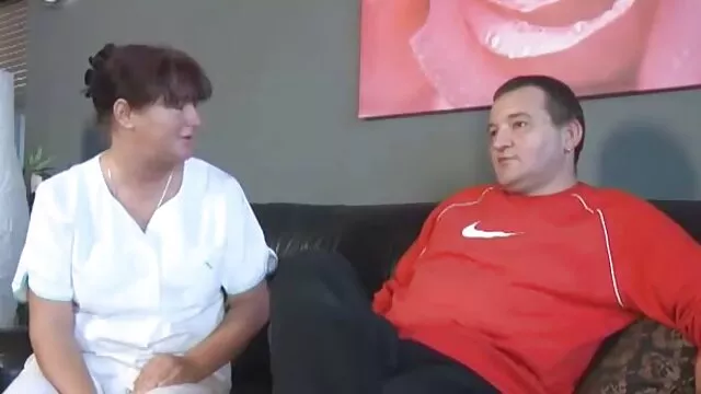 Nóng khiêu dâm, không giấy đăng ký  Fucked xem phim sec cho với những ông chủ cho một bạn trai