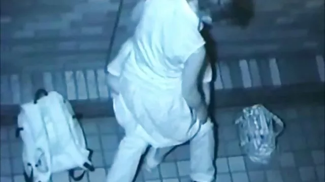 Nóng khiêu dâm, không giấy đăng ký  Gà với bạn cùng phòng trẻ xemphimsecthu