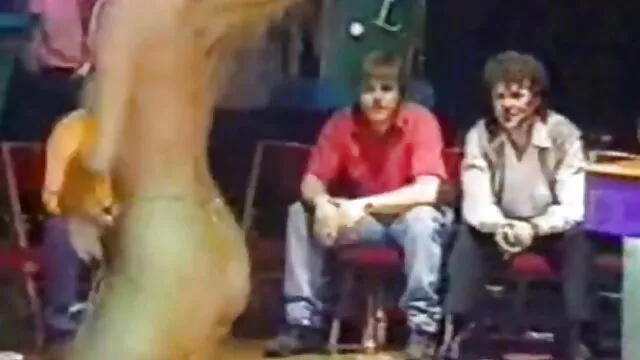 Nóng khiêu dâm, không giấy đăng ký  Lớn đít brunette phim sec lon dit nguoi không thể dừng chụp dài tinh ranh