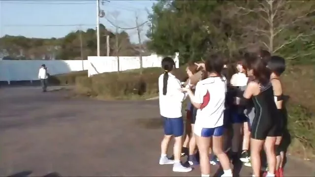 Nóng khiêu dâm, không giấy đăng ký  Damsel tóc vàng cưỡi một con chiến mã xemphimsecthu mạnh mẽ