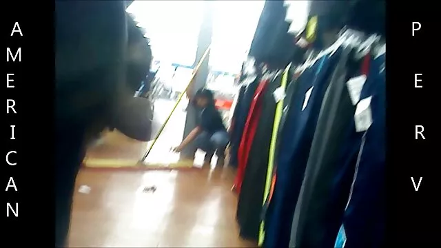 Nóng khiêu dâm, không giấy đăng ký  Người đẹp say mê thưởng thức tinh phim sec khi dit nguoi trùng